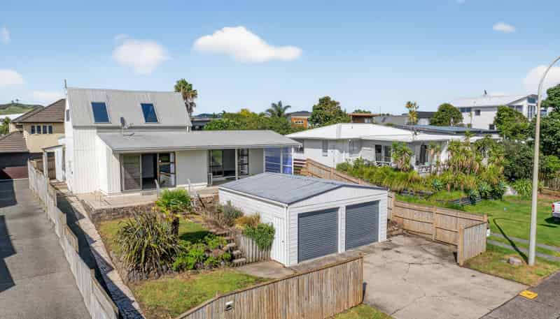 718A Papamoa Beach Road, Papamoa Beach