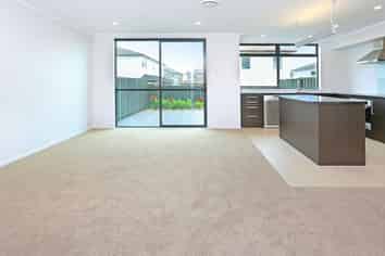 24/182 Flat Bush School Road, Flat Bush