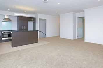 24/182 Flat Bush School Road, Flat Bush