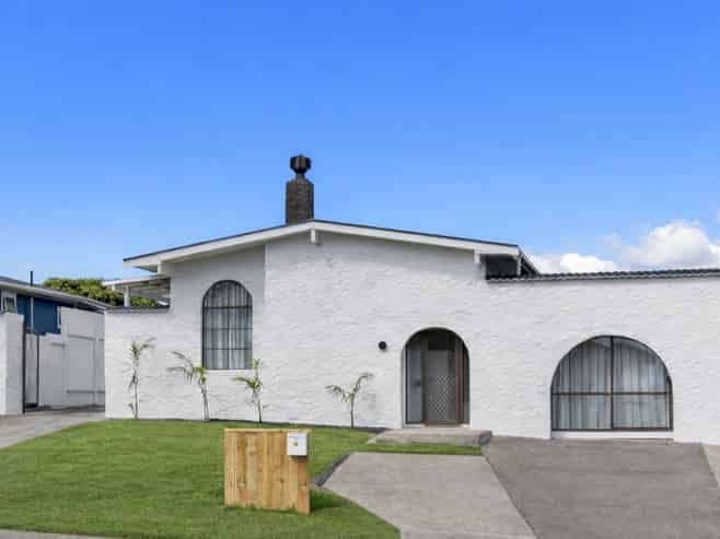 15 Gainsborough Street, Manurewa