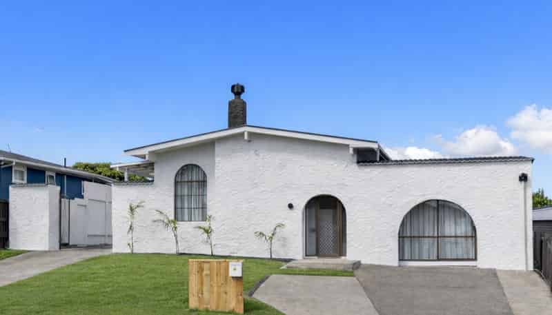 15 Gainsborough Street, Manurewa