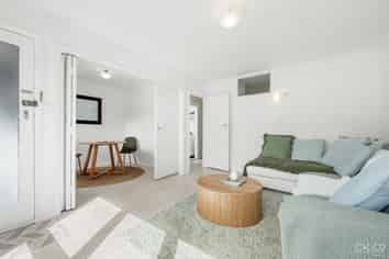 2/26 Deller Grove, Silverstream