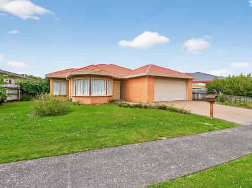 14 Kawatiri Grove, Wainuiomata