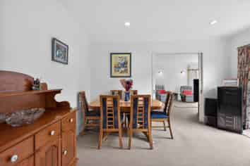 14 Kawatiri Grove, Wainuiomata