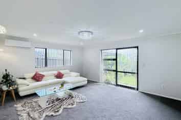 18 Calvert Avenue, Mangere East