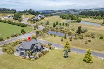 21 Tussock Lane, Windwhistle