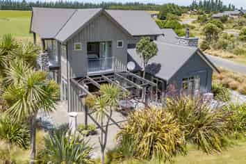 21 Tussock Lane, Windwhistle