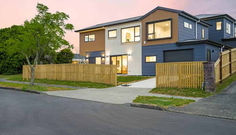 5 Pyatt Crescent, Saint Johns