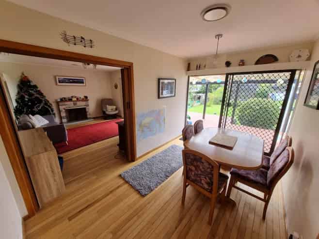 111 Flanshaw Road, Te Atatu South