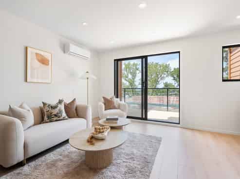 145 Albany Highway, Albany