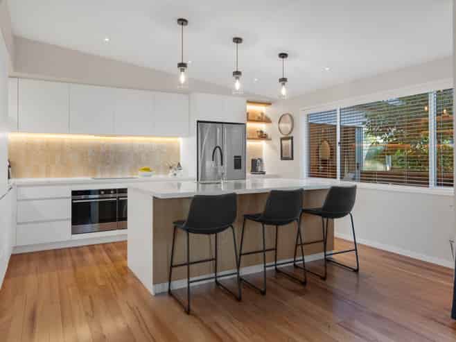 12 Luplau Crescent, Cockle Bay