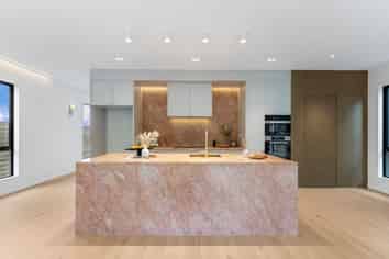 22 Pakirikiri Street, Long Bay