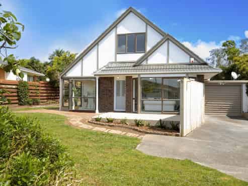 2/14 Galloway Crescent, Farm Cove