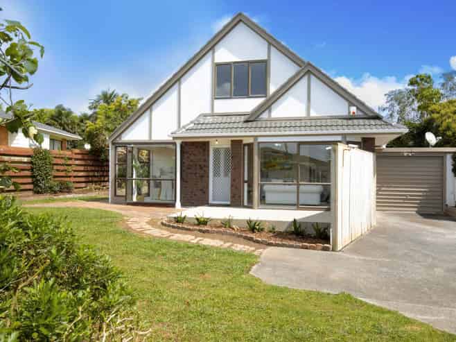 2/14 Galloway Crescent, Farm Cove