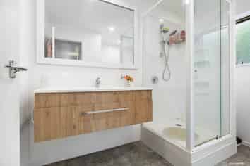 1/17 Coyle Street, Sandringham