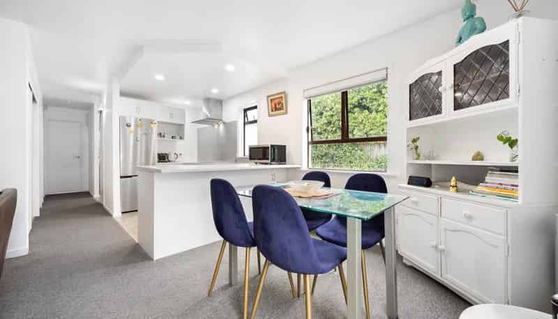 1/17 Coyle Street, Sandringham