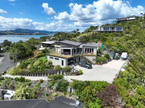 140 Glenfern Drive, Coromandel
