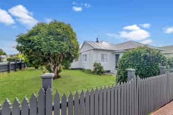 36 South Road, Masterton