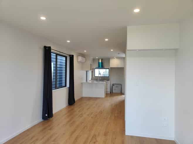 33 Kaha Road, Takanini