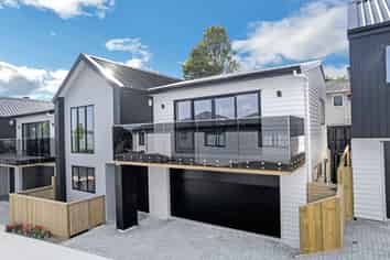 15B Lavery Place, Sunnynook