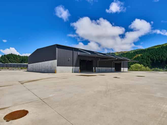 Brand new warehouse - For sale or lease