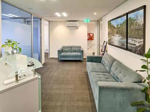 Split-risk commercial investment