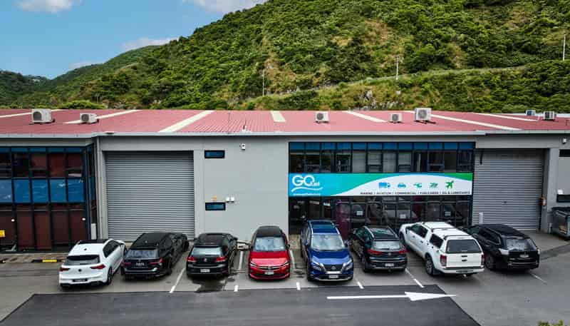 2/4 Glover Street, Ngauranga