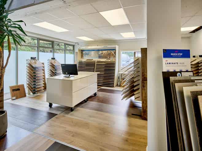 Pole position on Kenepuru - Vacant