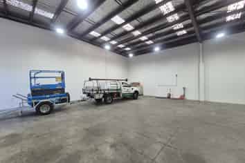 AUCTION - Quality Kenepuru Industrial
