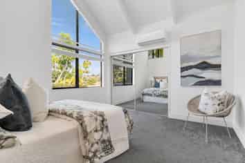 24B Nihill Crescent, Mission Bay