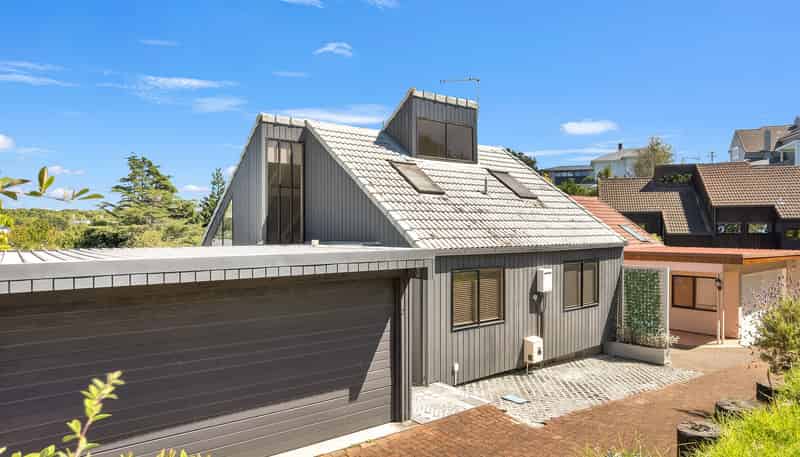 24B Nihill Crescent, Mission Bay