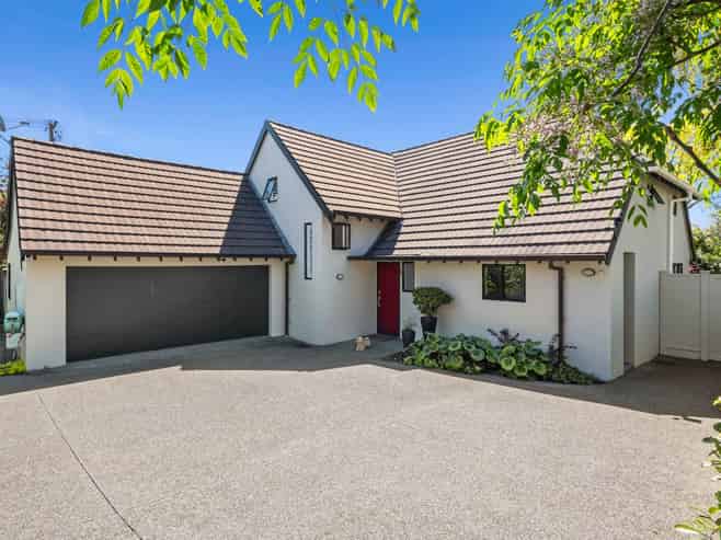 90A Ngataringa Road, Devonport