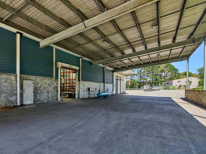 Multi functional industrial package