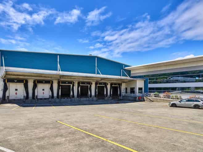 Multi functional industrial package