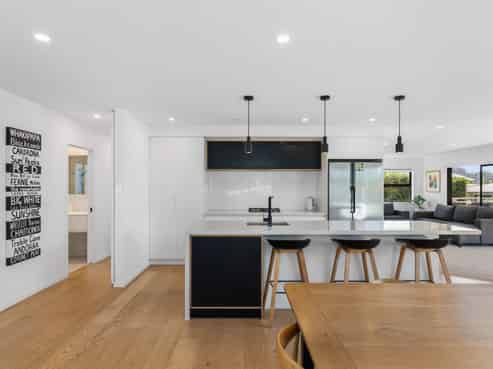 324b Mary Road, Whangamata