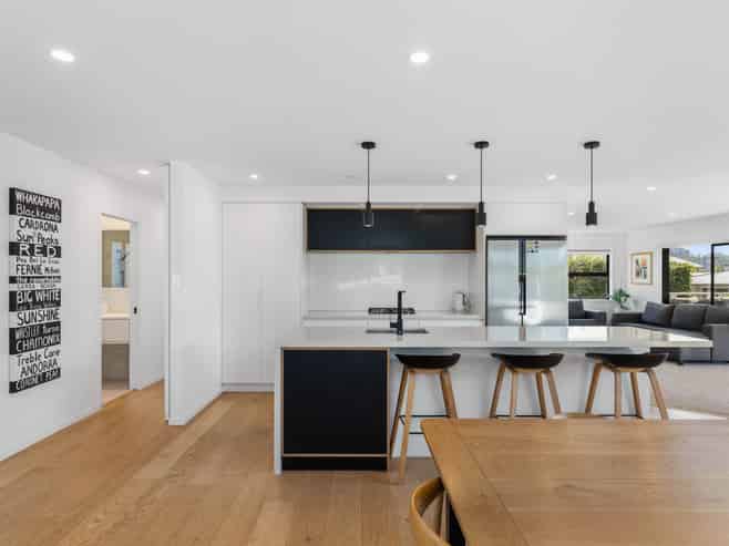 324b Mary Road, Whangamata