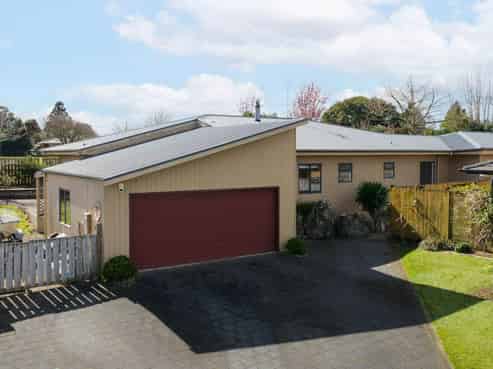 16 Blundell Place, Katikati