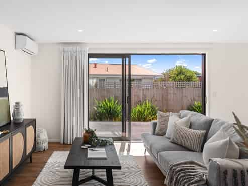 1/45 Division Street, Riccarton