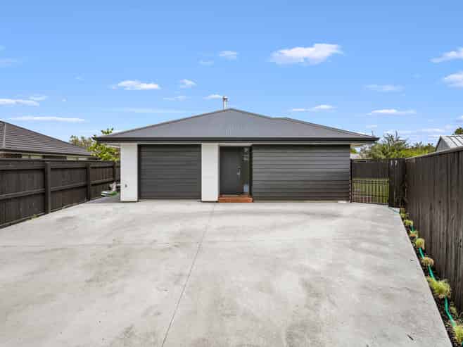 17 Laxton Lane, Renwick