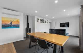 17 Laxton Lane, Renwick