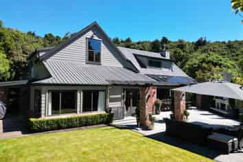  39 Power Road, Karoro