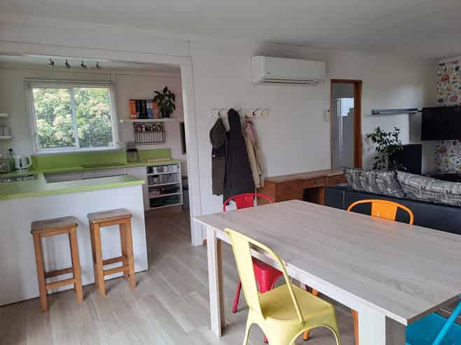 12 Waldron Place, Clyde