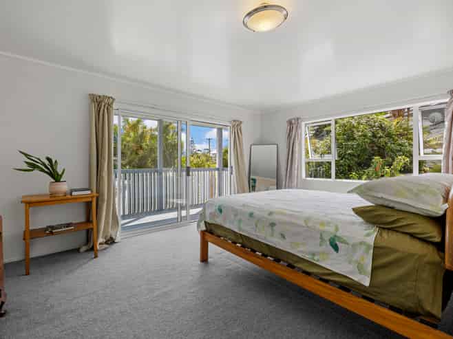 49A Government Road, Raglan