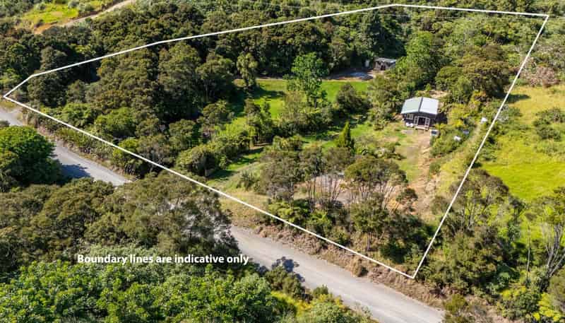 659 Backriver Road, Peria