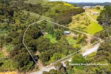 659 Backriver Road, Peria