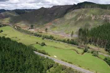 00 State Highway 30, Kopaki