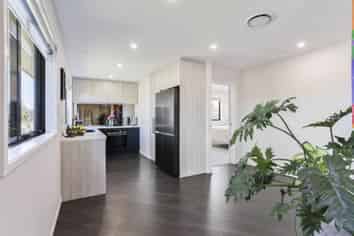 18 Antill Street, Woodend