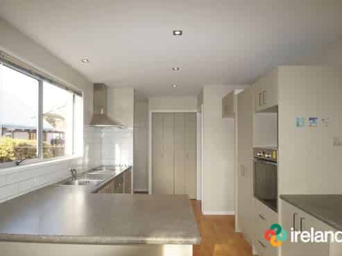 6/12 Keoghs Lane, Saint Albans