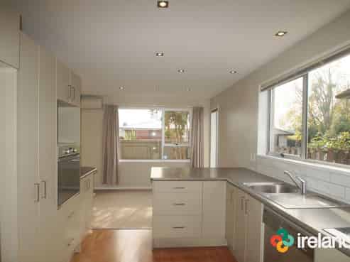 6/12 Keoghs Lane, Saint Albans