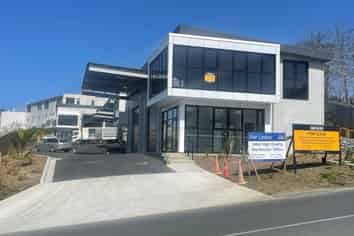 LAST AVAILABLE SILVERDALE INDUSTRIAL UNIT 
